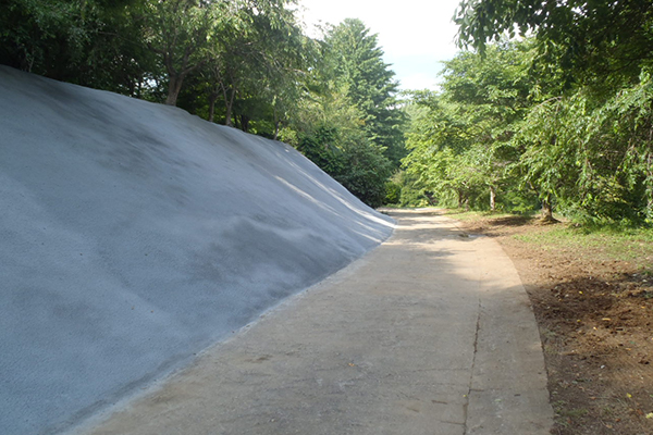 個人発注 法面防草工事 平成30年6月竣工